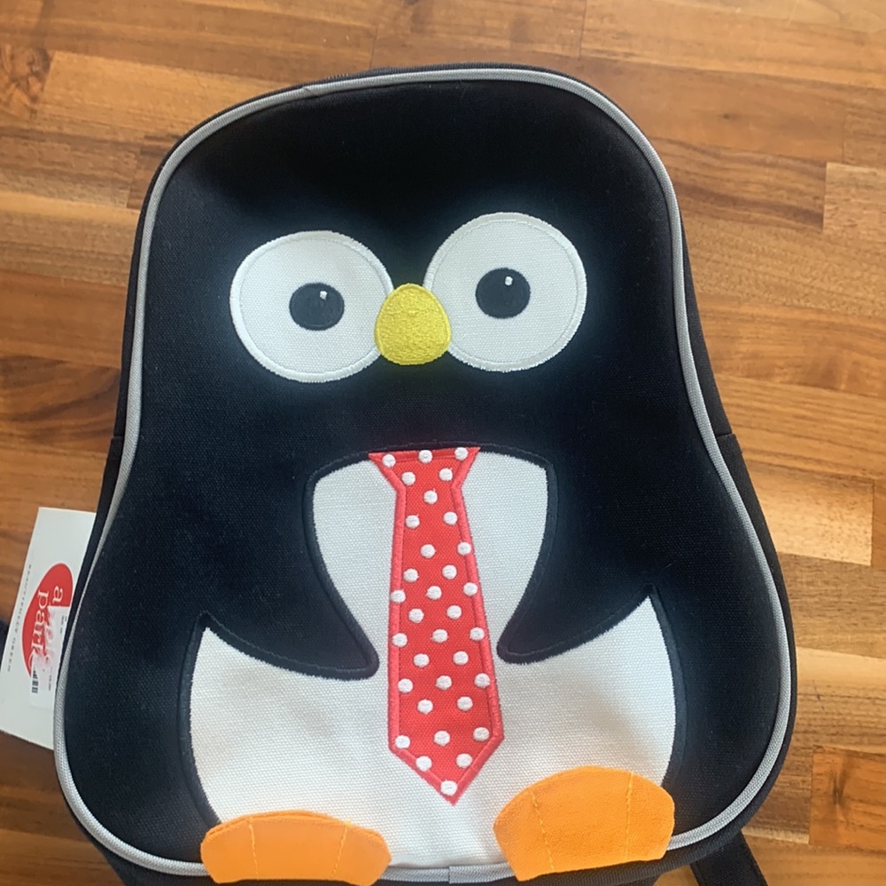 Penguin backpack - Picture 2 of 6